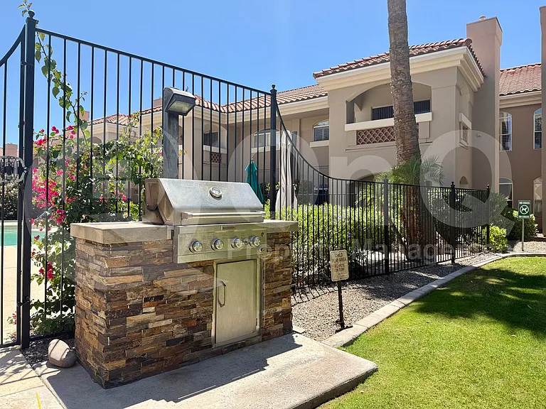 8653 E Royal Palm Rd #2027 — Photo 28