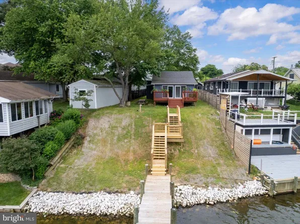 446 Carvel Beach Rd, Baltimore, MD 21226