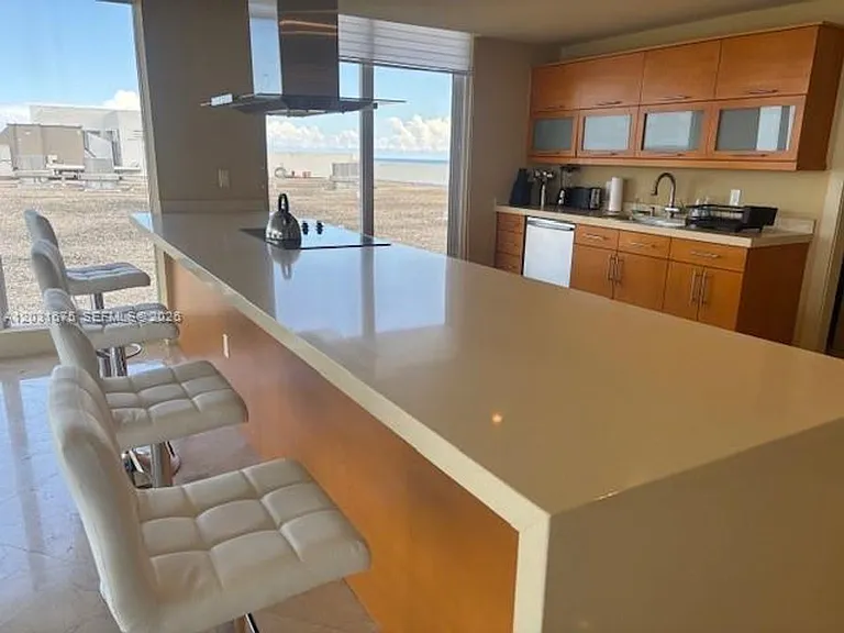100 Lincoln Rd #Penthouse 4 — Photo 9