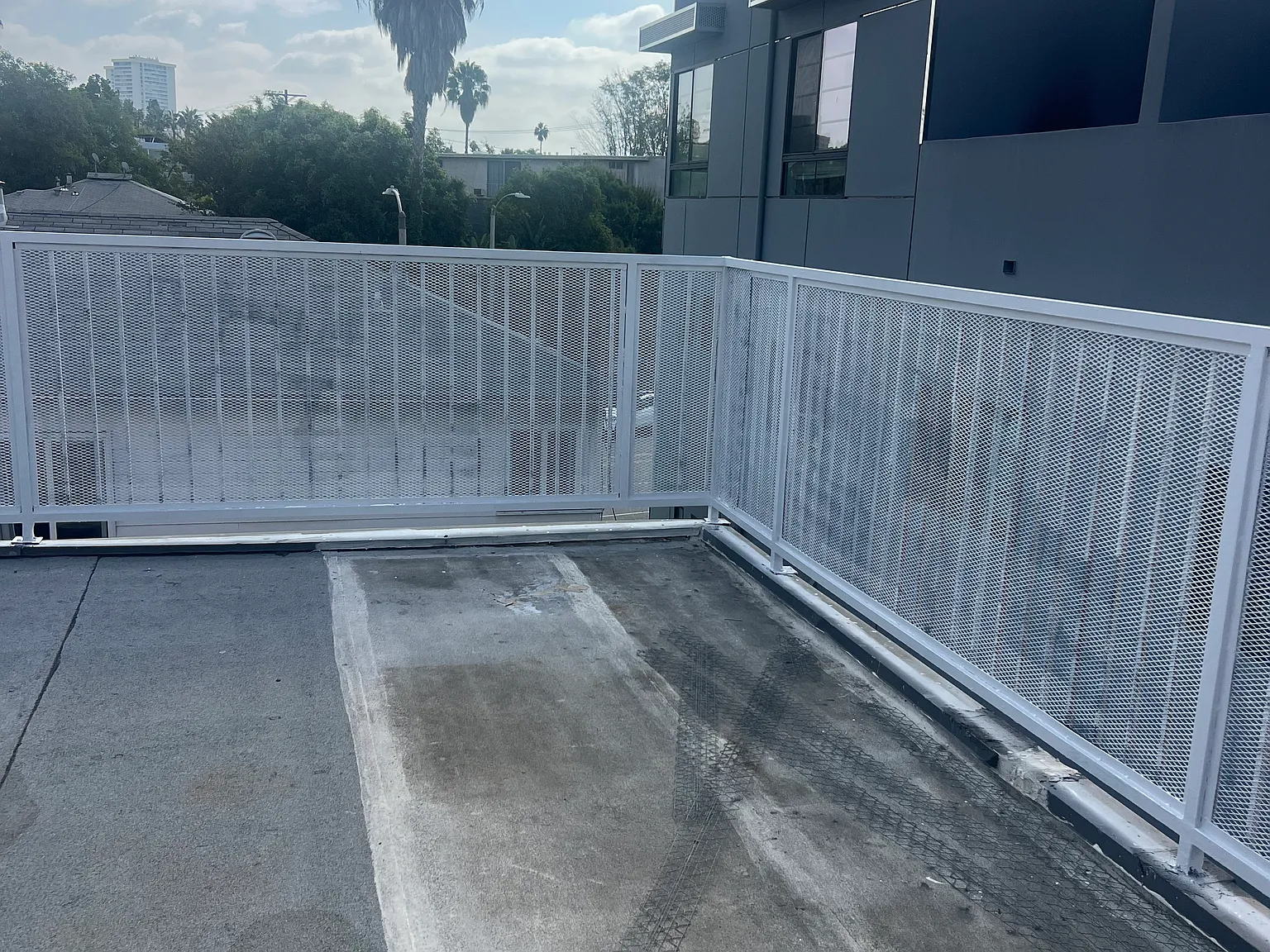 1 bed, $2,300 — Photo 3