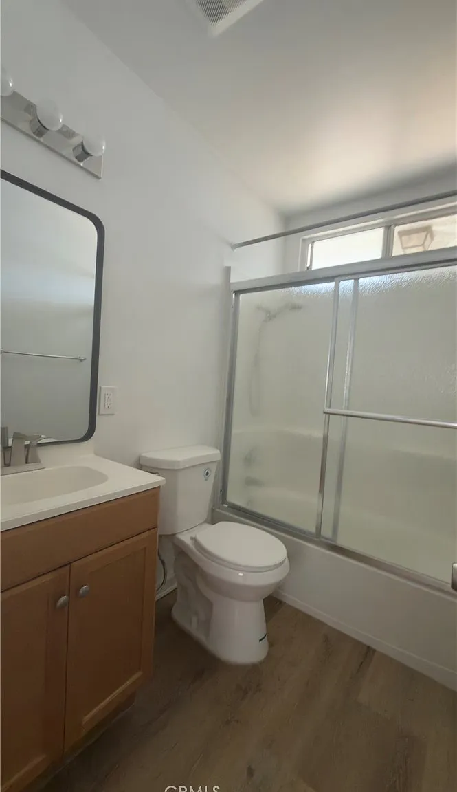1 bed, 680 sqft, $2,100 — Photo 3