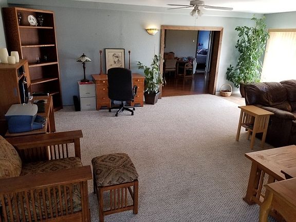 3rd image of 432 Angus Dr