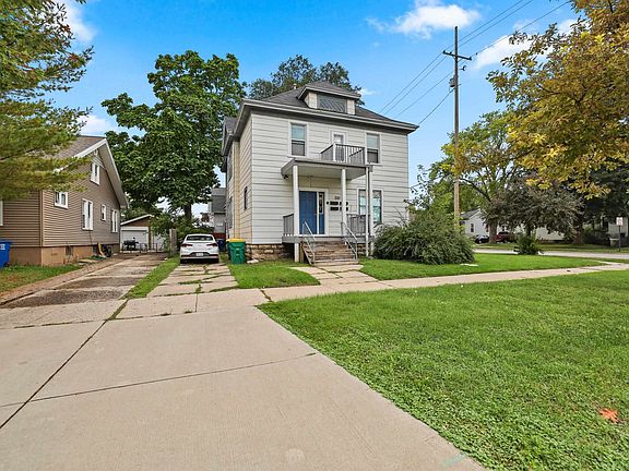 4th image of 200 S Maple Ave