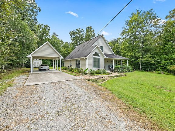 5th image of 159 Honeysuckle Rd