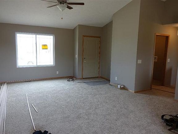 2nd image of 9249 Leighton Ave