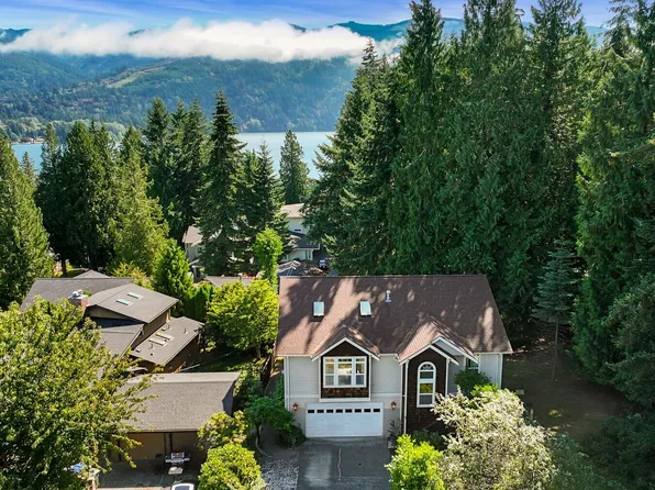 10 Offshore Court, Bellingham, WA 98229