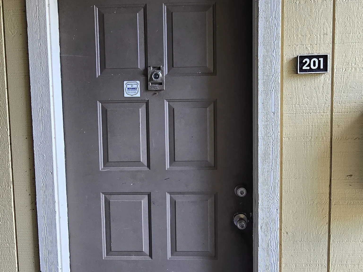 1 bed, 850 sqft, $1,400 — Photo 4