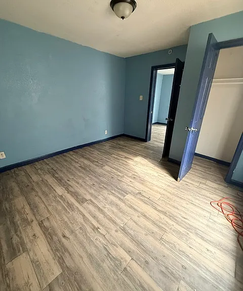 5006 Avenue M #2 — Photo 4