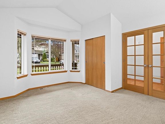 3rd image of 4309 Maricite St SE