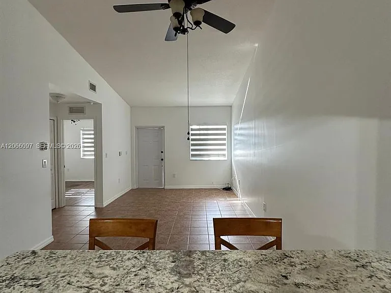 2920 SE 12th Rd #203-30 — Photo 15