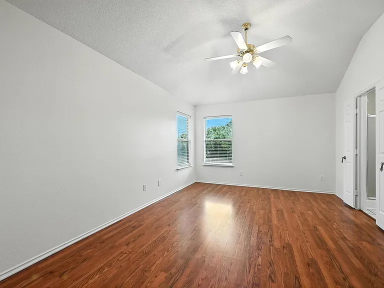 1455 Morrison Dr — Photo 10