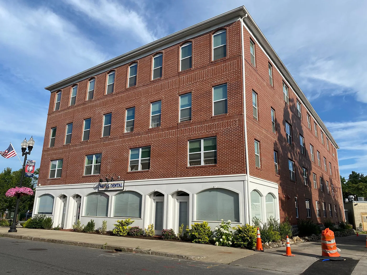 2 bed, $1,975 — Photo 3