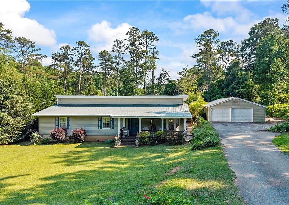 1st image of 9325 Meadowbrook Dr