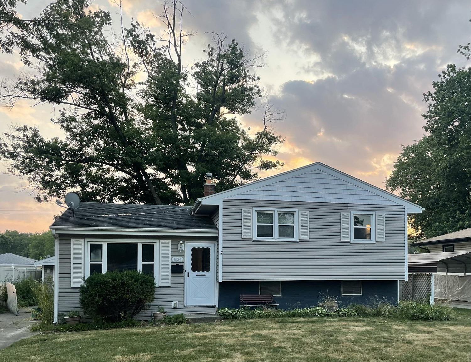 1024 N Dwiggins Ave, Griffith, IN 46319 MLS 532354 Zillow