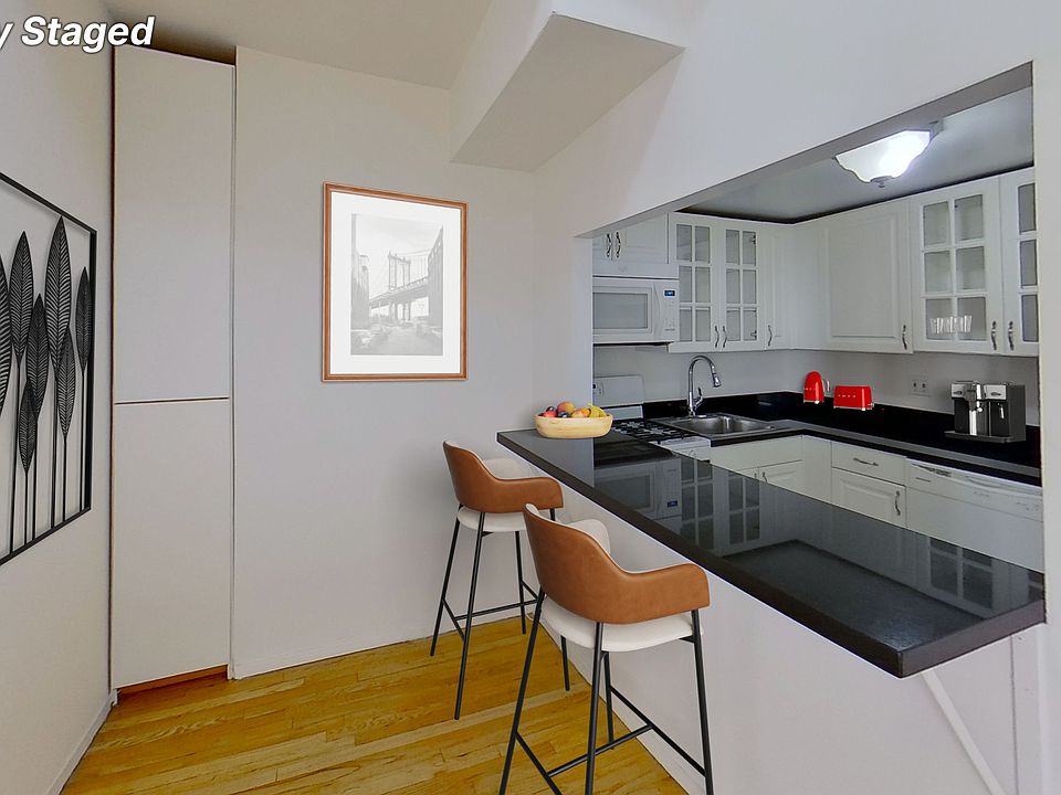 1st image of 56 Beaver St APT 503