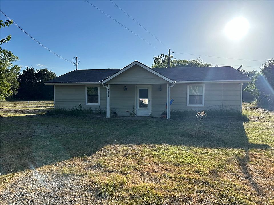 1st image of 414B Kelly Ln