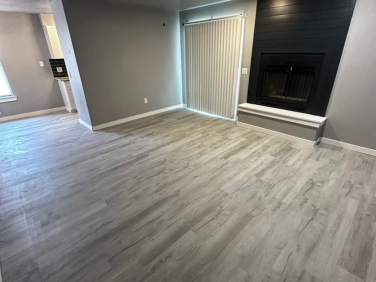 1200 N Cedar Ave #424 — Photo 4