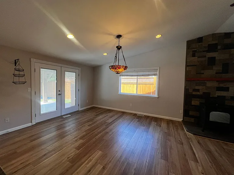 8261 Snohomish Rd — Photo 5