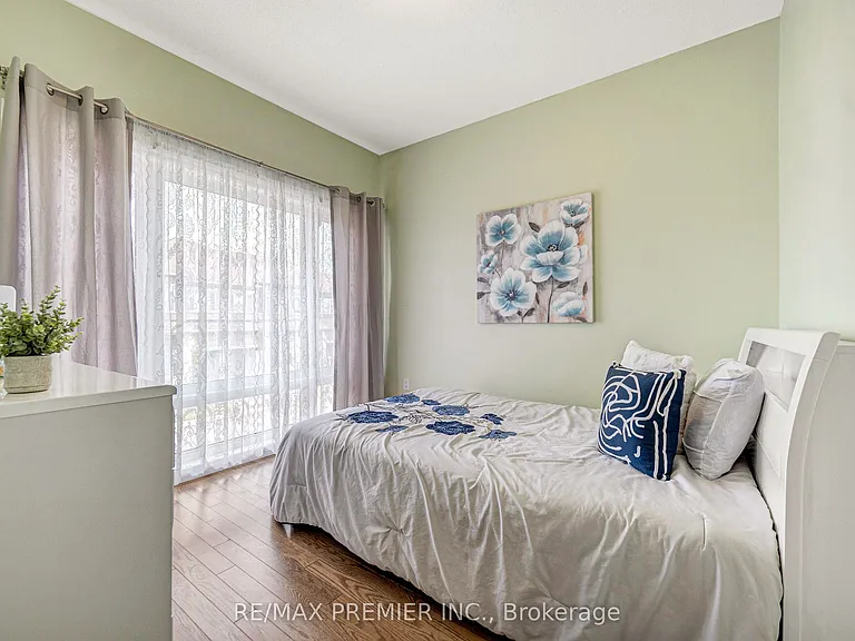 55 Singhampton Rd #MAIN — Photo 39