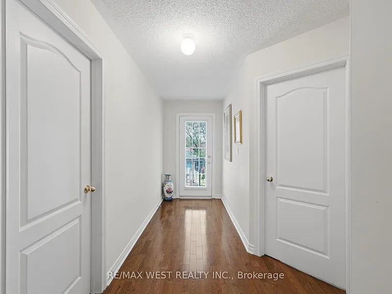 26 Magpie Cres — Photo 23