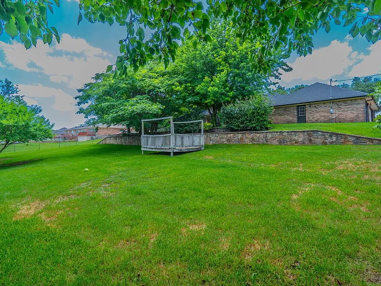 4501 Ridge North Rd — Photo 39