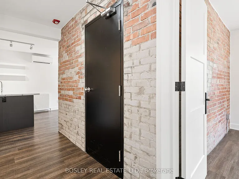 334 Gladstone Ave #2 — Photo 17