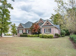253 Foxcroft Ln, Winterville, NC 28590
