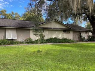 151 S Rossiter St #151, Mount Dora, FL 32757