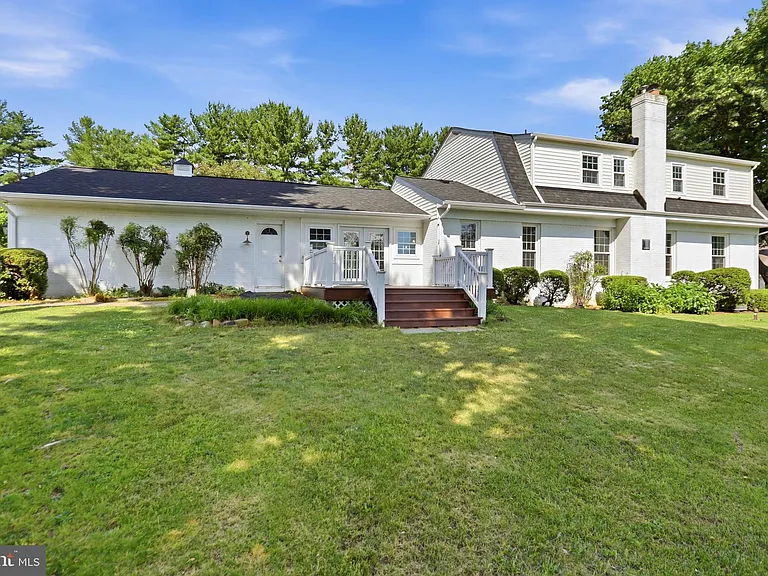 39088 Bolington Rd — Photo 4