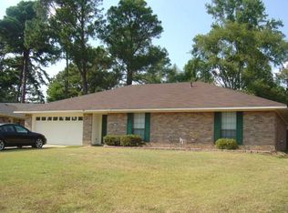 6164 Pebble Beach Dr, Shreveport, LA 71129
