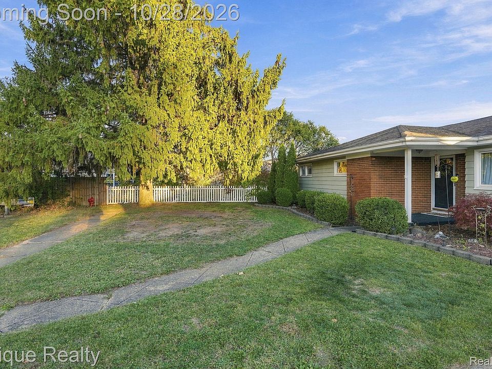 12407 Hillcrest Dr, photo 4