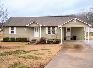 400 Greenwood Dr, Paris, TN 38242