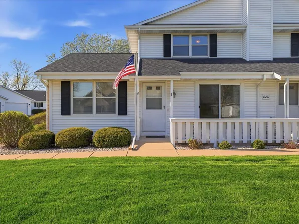 628 Westbury LANE #1, Delavan, WI 53115
