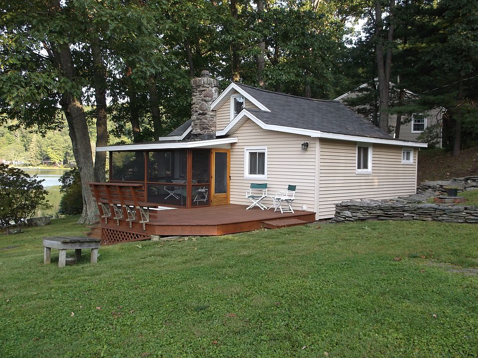 Hunting/Fishing Cabin