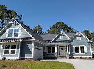 1068 Crosby Cir SW, Sunset Beach, NC 28468