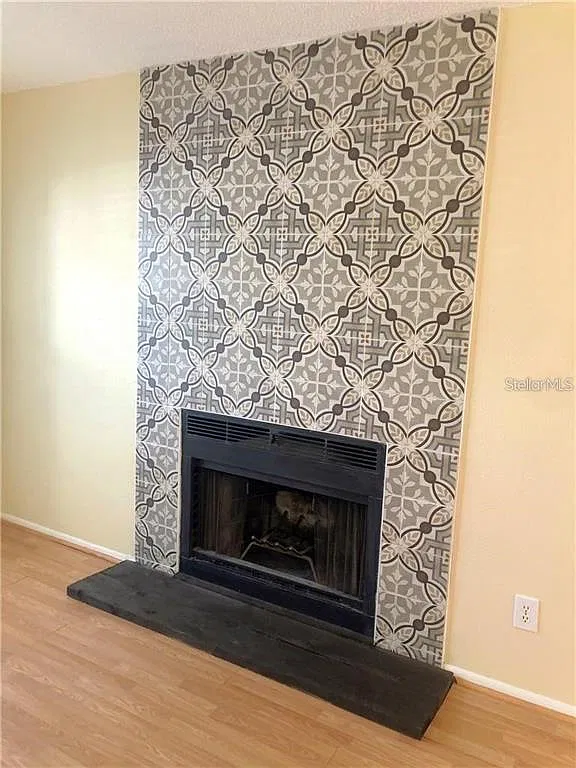 3455 Countryside Blvd — Photo 3