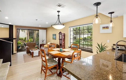203 Oahu Way Photo 1