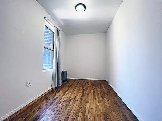 Rented by Bohemia Realty Group | media 12