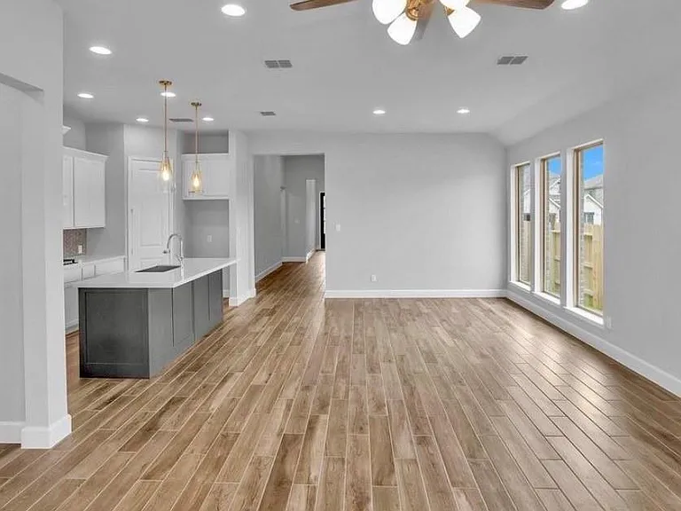 42841 Terraza Blvd — Photo 3