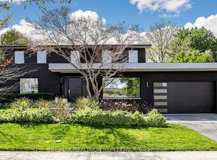 4 Kimloch Cres, Toronto, ON M3B 2J6