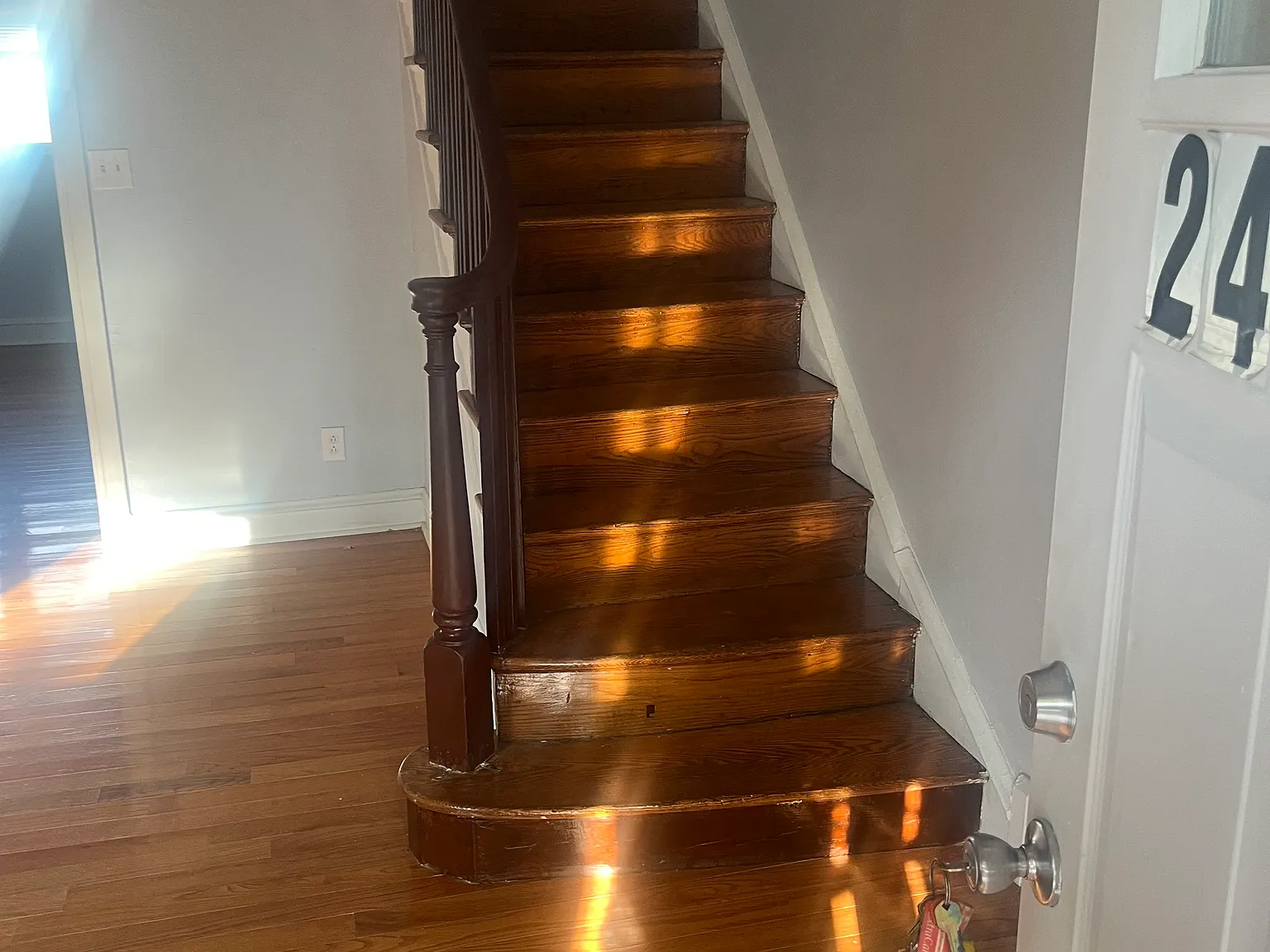 3 bed, 1118 sqft, $1,700 — Photo 3
