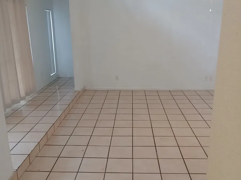 1001 Manor Dr #1001 — Photo 1