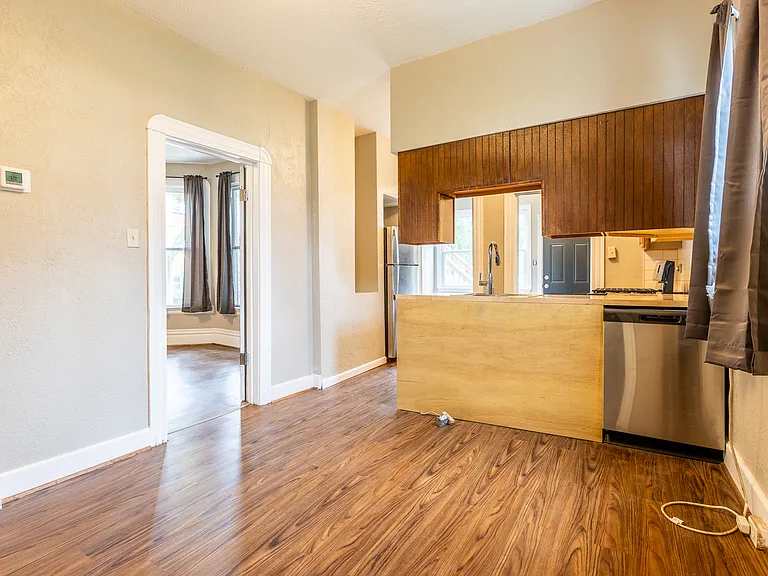 701 Swissvale Ave #1 — Photo 13