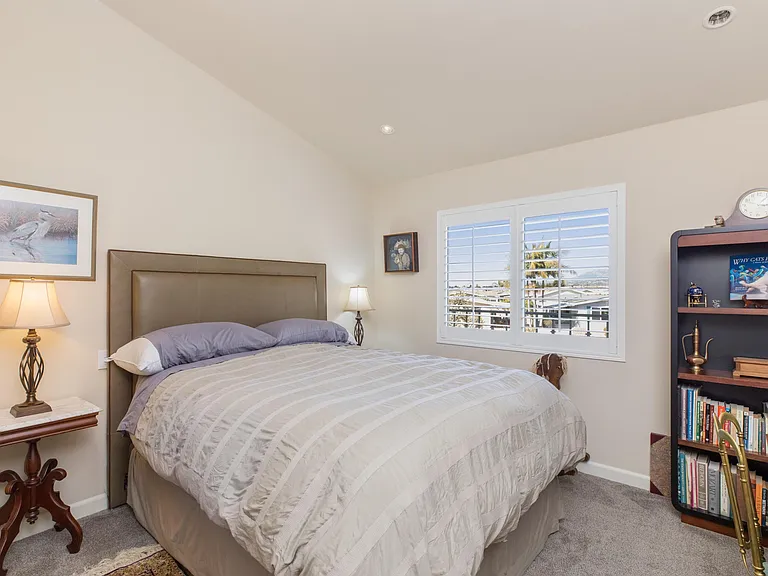1250 Cravens Ln #3 — Photo 13