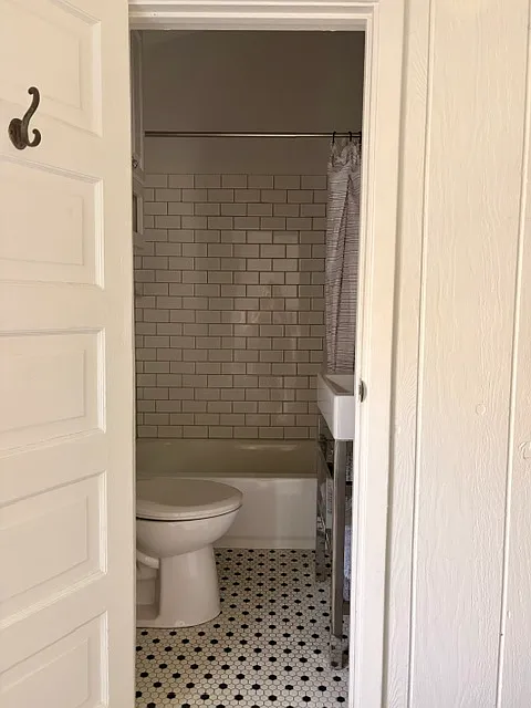 1 bed, 400 sqft, $1,550 — Photo 4