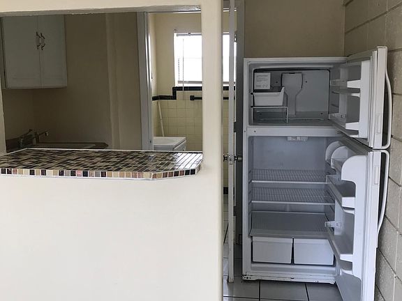 2nd image of 2031 NE 167th St APT 2