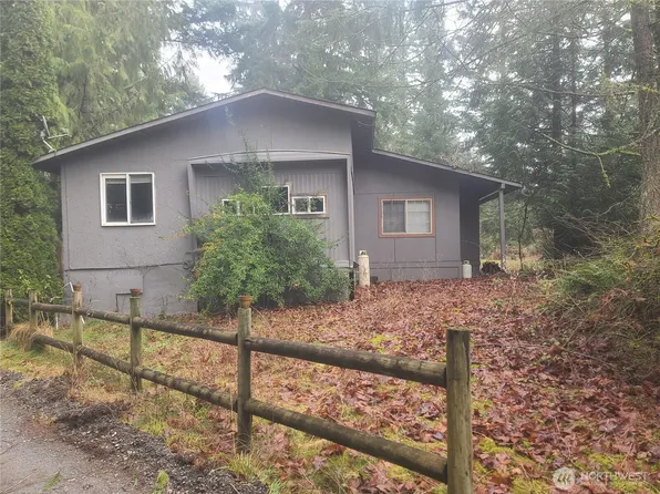 35508 16th Avenue Ct S, Roy, WA 98580