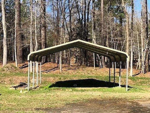 2nd image of 61 Theresa St