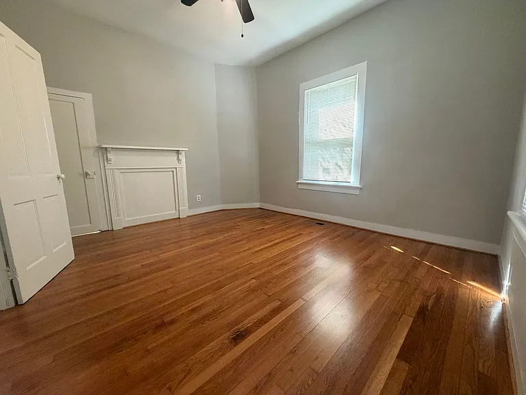 29 Spring St — Photo 3