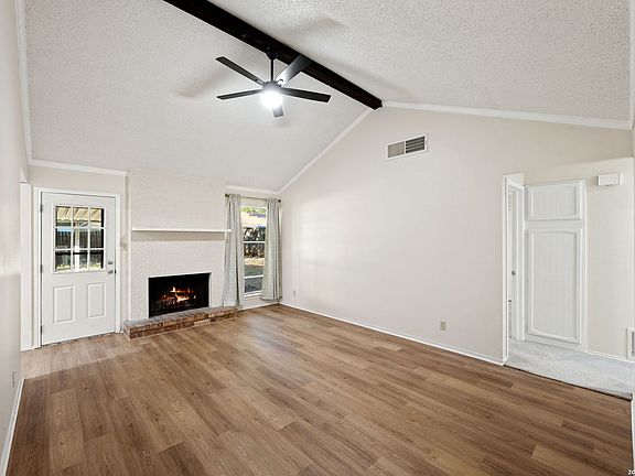 3rd image of 4411 Briardale St